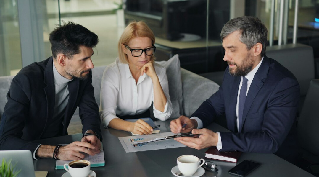 business team meeting discussion